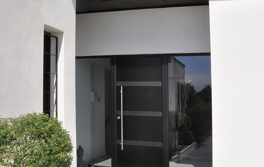 Notre gamme de portes d'entrée en ALU CLASSIQUE et CONTEMPORAINE à Limeil-Brévannes